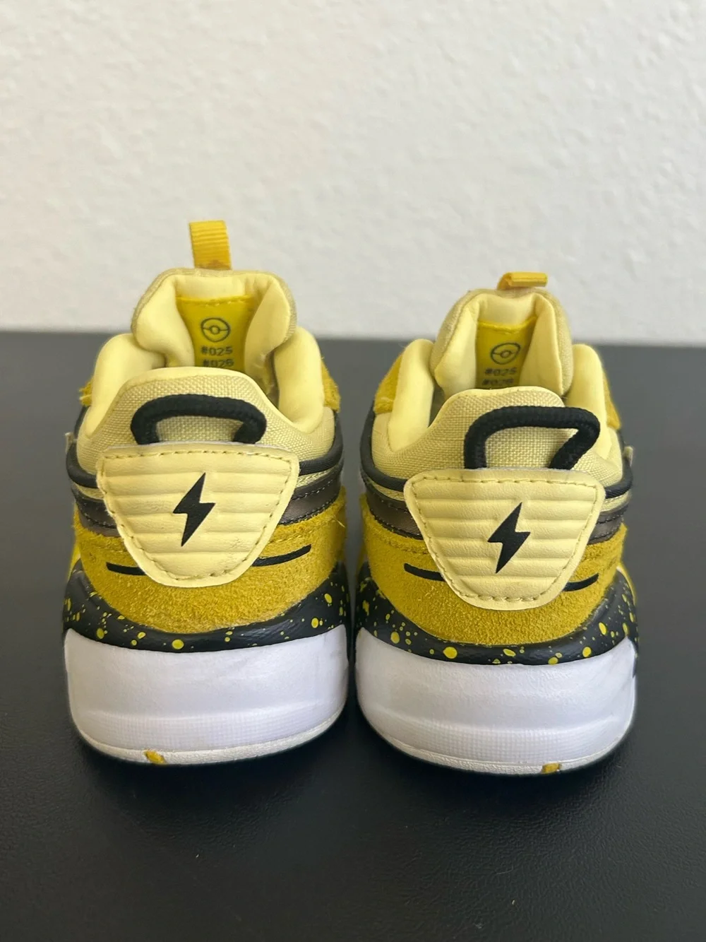 PUMA POKÉMON yellow PIKACHU Sneakers Boy Toddler Size 7C